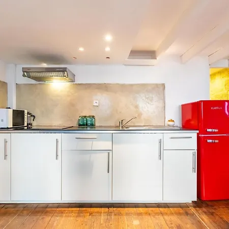 Apartment Au Coeur De L'ecusson - De Caractere